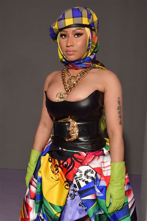 Nicki Minaj versace